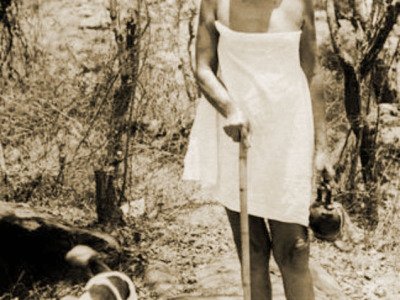 Ramana-with-dog-colorized